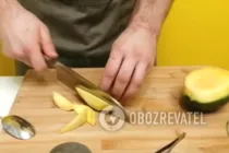 Салат з манго і вершковим сиром - Крок 1 Салат з манго і вершковим сиром - Крок 1
