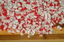 Салат з корейською морквою і кукурудзою - Крок 2 Салат з корейською морквою і кукурудзою - Крок 2