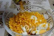 Салат с ветчиной и кукурузой - Шаг 3 Салат с ветчиной и кукурузой - Шаг 3