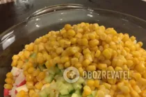 Салат с креветками и крабовыми палочками - Шаг 4 Салат с креветками и крабовыми палочками - Шаг 4