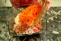 Салат с копченой курицей и корейской морковью - Шаг 5 Салат с копченой курицей и корейской морковью - Шаг 5