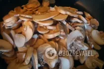 Салат с корейской морковью курицей и грибами - Шаг 4 Салат с корейской морковью курицей и грибами - Шаг 4