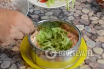 Салат с корейской морковью и ветчиной - Шаг 6 Салат с корейской морковью и ветчиной - Шаг 6