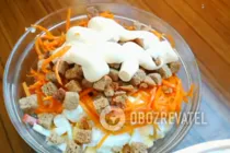 Салат з корейською морквою і сухариками - Крок 6 Салат з корейською морквою і сухариками - Крок 6