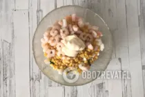 Салат з креветками та консервованою кукурудзою - Крок 6 Салат з креветками та консервованою кукурудзою - Крок 6