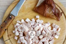 Салат с копченой курицей и корейской морковью - Шаг 1 Салат с копченой курицей и корейской морковью - Шаг 1