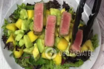 Салат с манго и тунцом - Шаг 9 Салат с манго и тунцом - Шаг 9