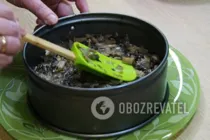 Салат "Дамський каприз" з куркою і ананасами - Крок 10 Салат "Дамський каприз" з куркою і ананасами - Крок 10