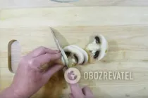 Салат "Дамський каприз" з куркою і ананасами - Крок 1 Салат "Дамський каприз" з куркою і ананасами - Крок 1