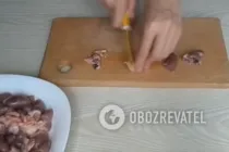 Салат з курячими сердечками і квасолею - Крок 1 Салат з курячими сердечками і квасолею - Крок 1