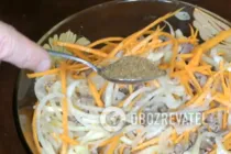 Салат з курячими сердечками і морквою - Крок 6 Салат з курячими сердечками і морквою - Крок 6