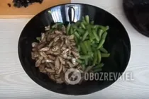 Салат з курячими сердечками і квасолею - Крок 6 Салат з курячими сердечками і квасолею - Крок 6
