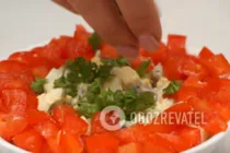 Салат з курячими сердечками і помідорами - Крок 8 Салат з курячими сердечками і помідорами - Крок 8