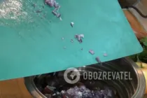 Салат з виноградом і копченою куркою - Крок 2 Салат з виноградом і копченою куркою - Крок 2