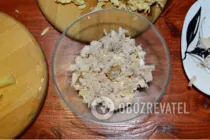Салат з сиром, ананасом і куркою - Крок 5 Салат з сиром, ананасом і куркою - Крок 5