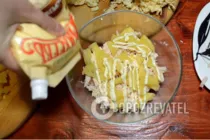 Салат з сиром, ананасом і куркою - Крок 6 Салат з сиром, ананасом і куркою - Крок 6