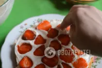 Торт з полуницею і сметаною - Крок 7 Торт з полуницею і сметаною - Крок 7