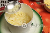 Салат з ананасами та кукурудзою - Крок 8 Салат з ананасами та кукурудзою - Крок 8