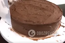 Шоколадний торт з горіхами - Крок 12 Шоколадний торт з горіхами - Крок 12