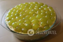 Салат з виноградом, куркою і сиром - Крок 9 Салат з виноградом, куркою і сиром - Крок 9