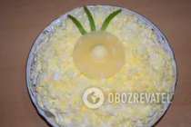 Салат з ананасами і курячою грудкою - Крок 7 Салат з ананасами і курячою грудкою - Крок 7