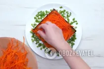 Салат с виноградом и орехами - Шаг 8 Салат с виноградом и орехами - Шаг 8