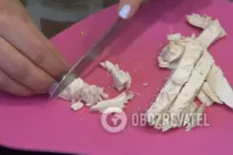 Салат з пекінською капустою і ананасом - Крок 1 Салат з пекінською капустою і ананасом - Крок 1