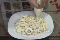 Салат з пекінською капустою і ананасом - Крок 5 Салат з пекінською капустою і ананасом - Крок 5