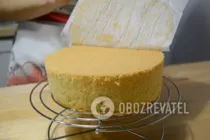 Торт з консервованими ананасами - Крок 5 Торт з консервованими ананасами - Крок 5
