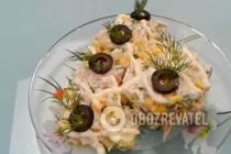 Салат з ананасом, куркою і кукурудзою - Крок 7 Салат з ананасом, куркою і кукурудзою - Крок 7