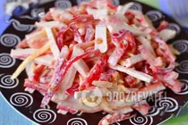 Новогодний салат с крабовыми палочками - Шаг 7 Новогодний салат с крабовыми палочками - Шаг 7