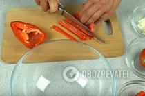 Новогодний салат с крабовыми палочками - Шаг 1 Новогодний салат с крабовыми палочками - Шаг 1