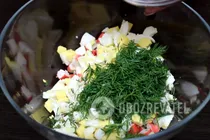 Салат з квасолею та крабовими паличками - Крок 4 Салат з квасолею та крабовими паличками - Крок 4