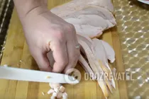 Салат с кукурузой и ананасами - Шаг 1 Салат с кукурузой и ананасами - Шаг 1