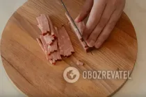 Салат с кукурузой и колбасой - Шаг 1 Салат с кукурузой и колбасой - Шаг 1