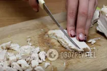 Салат с кукурузой и яйцами - Шаг 2 Салат с кукурузой и яйцами - Шаг 2
