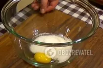 Торт суфле з сиром і вишнями - Крок 1 Торт суфле з сиром і вишнями - Крок 1