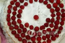 Торт з малиною і сметаною - Крок 13 Торт з малиною і сметаною - Крок 13
