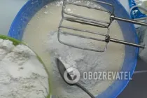 Торт з малиною і сметаною - Крок 3 Торт з малиною і сметаною - Крок 3
