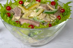 Салат мясной с грибами - пошаговый рецепт Салат мясной с грибами - пошаговый рецепт