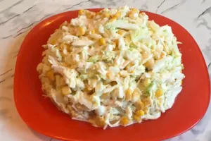 Салат из пекинской капусты с курицей - пошаговый рецепт Салат из пекинской капусты с курицей - пошаговый рецепт