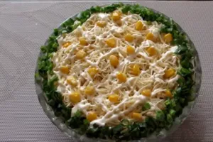 Салат с курицей и кукурузой - пошаговый рецепт Салат с курицей и кукурузой - пошаговый рецепт
