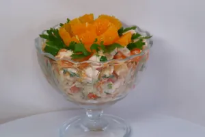 Салат с апельсинами и курицей - пошаговый рецепт Салат с апельсинами и курицей - пошаговый рецепт
