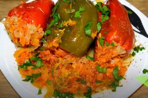 Перец фаршированный рисом - пошаговый рецепт Перец фаршированный рисом - пошаговый рецепт