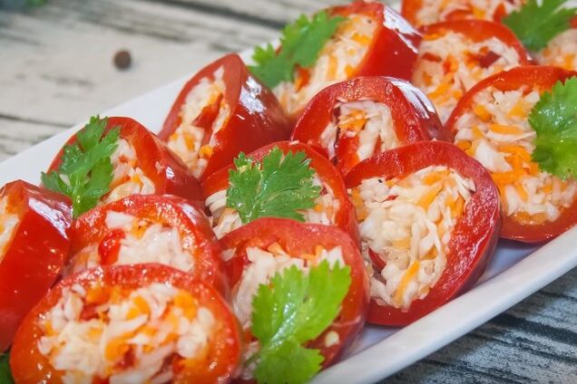 Перець фарширований капустою