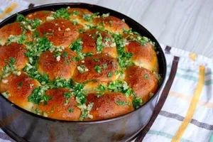 Часникові булочки - покроковий рецепт Часникові булочки - покроковий рецепт