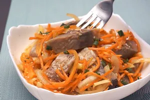 Салат по-корейски - пошаговый рецепт Салат по-корейски - пошаговый рецепт