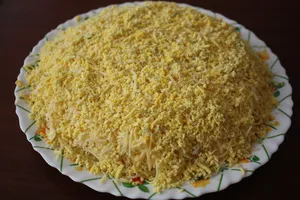 Салат із куркою і ананасами - покроковий рецепт Салат із куркою і ананасами - покроковий рецепт