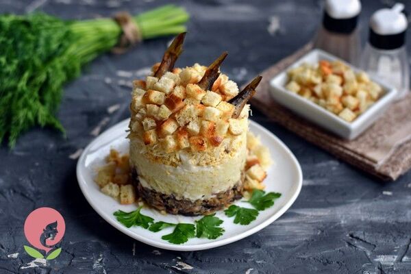 Салат зі шпротами шаровий