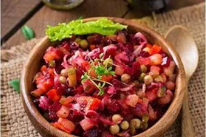 Винегрет с квашеной капустой - пошаговый рецепт Винегрет с квашеной капустой - пошаговый рецепт